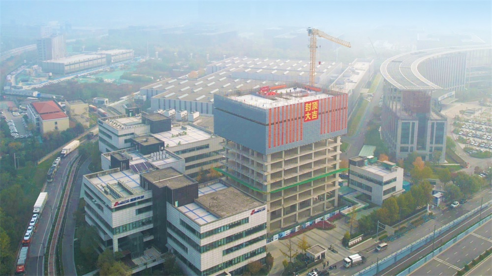 ����ף��ggpoker�����Ƽ����¶��ڴ�¥�ⶥ��ʽԲ�����