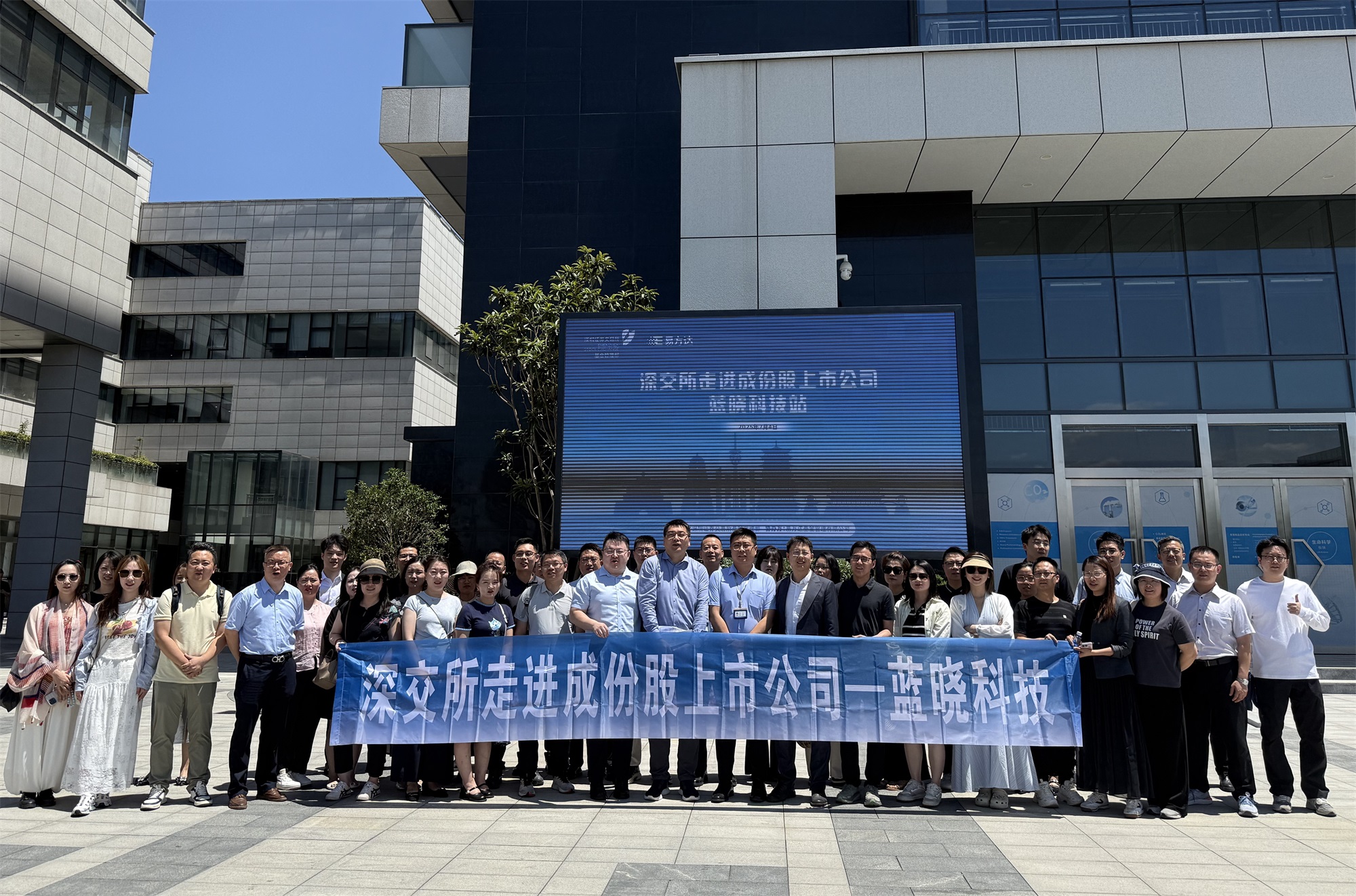 ����߽��ɷݹ����й�˾����ggpoker�����Ƽ��˶��ֳɾ���